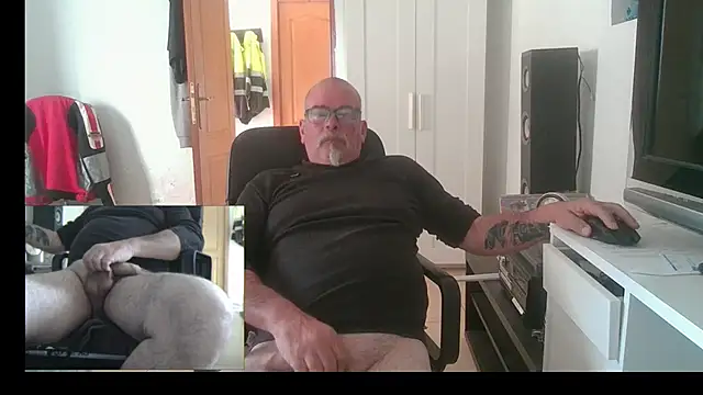 Snapshot of 0oscar_xxx chatting on 03.26.26 0oscar xxx online show from 03.26.26