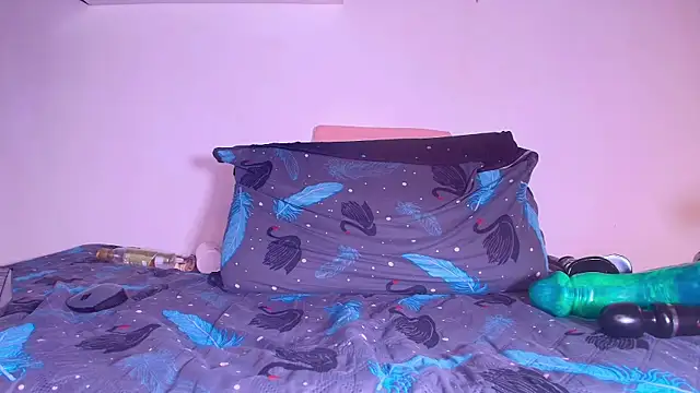 alexaa walker online show from 02.05.25