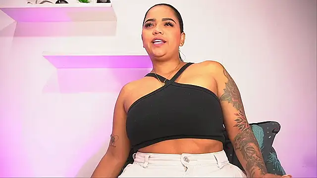 alexaa walker online show from 09.13.25