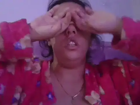 annarose19 online show from 02.04.25