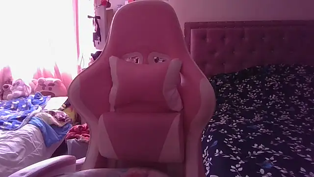 annarose19 online show from 02.19.25