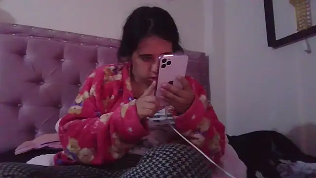 annarose19 online show from 03.19.25