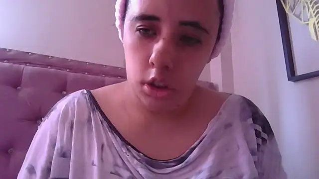 annarose19 online show from 09.16.25