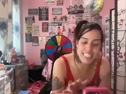 latinacubana online show from 12.28.24