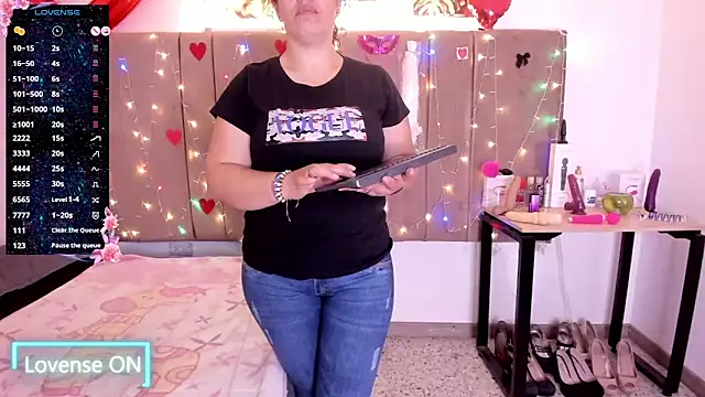 Zaly mature online show from 11.28.25