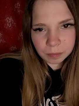 Snapshot of Zuli_Kiska chatting on 02.09.26 Zuli Kiska online show from 02.09.26