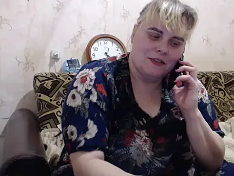 Snapshot of Ameliabusty chatting on 11.24.25 Ameliabusty online show from 11.24.25