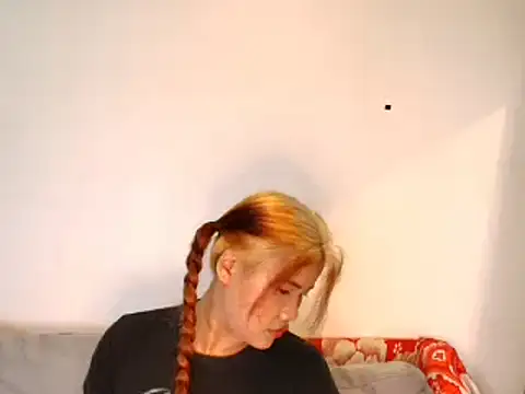 Snapshot of jhon_gade chatting on 12.04.25 jhon gade online show from 12.04.25