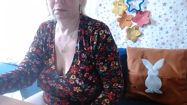 QueenLana online show from 06.26.26