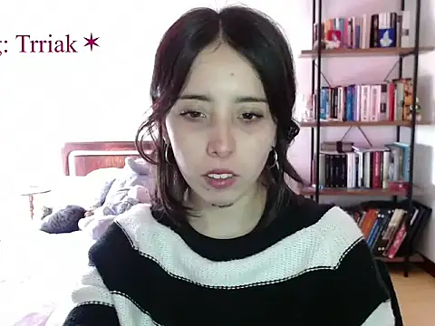 Snapshot of babyluna_8_8 chatting on 04.12.26 babyluna 8 8 online show from 04.12.26