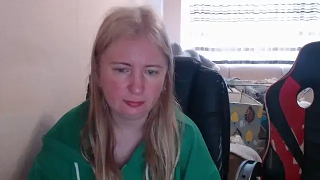 PeterAndJen online show from 04.21.26