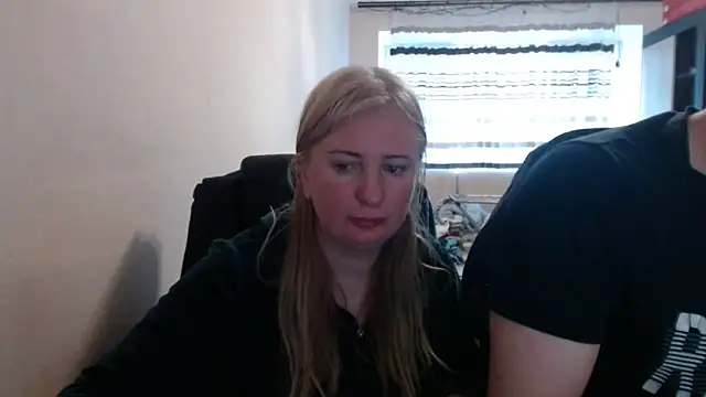 PeterAndJen online show from 04.25.26