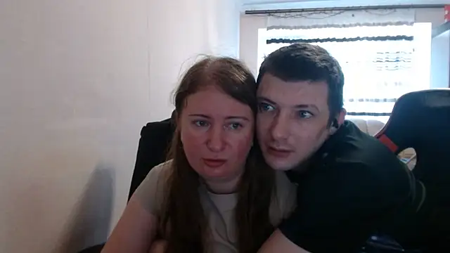 Snapshot of PeterAndJen chatting on 07.24.26 PeterAndJen online show from 07.24.26