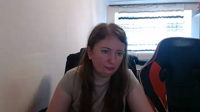 Snapshot of PeterAndJen chatting on 07.25.26 PeterAndJen online show from 07.25.26
