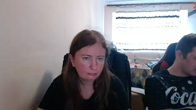 Snapshot of PeterAndJen chatting on 07.28.26 PeterAndJen online show from 07.28.26