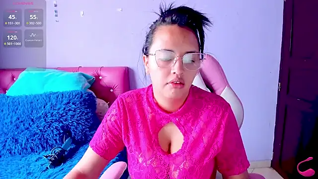 crissn0707 online show from 09.18.25