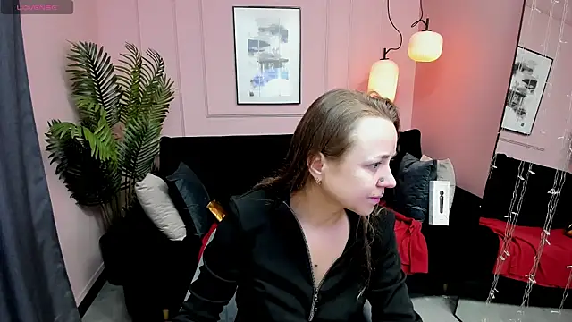 Snapshot of GabrielGold chatting on 03.27.26 GabrielGold online show from 03.27.26