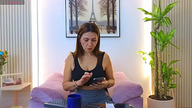 bella  adams online show from 07.28.26