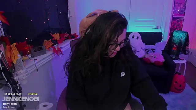 JennKenobi online show from 10.16.25