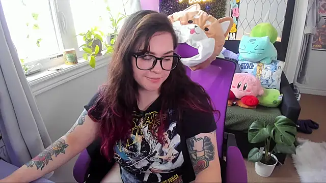 JennKenobi online show from 05.11.26