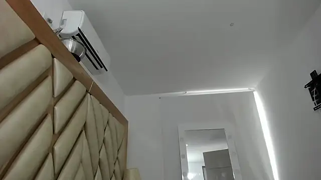 briana wonder69xxx online show from 04.27.26