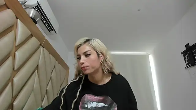 briana wonder69xxx online show from 05.01.26