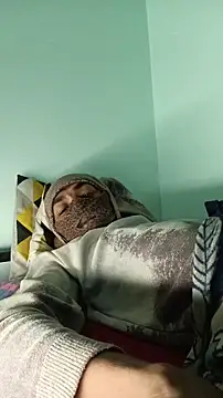 Snapshot of PrabV0319 chatting on 12.22.25 PrabV0319 online show from 12.22.25