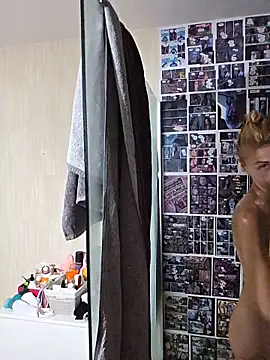 kylie blck online show from 06.12.26