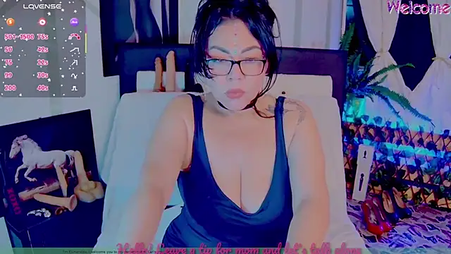Mommy-pervert online show from 03.16.25