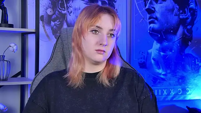 AsheLucker online show from 09.22.25