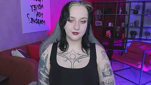 AsheLucker online show from 10.12.25