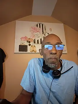 Lonelynudist59 online show from 03.13.26