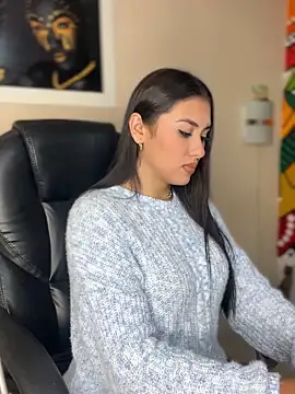 Snapshot of Ambar_pe_ chatting on 12.21.24 Ambar pe  online show from 12.21.24
