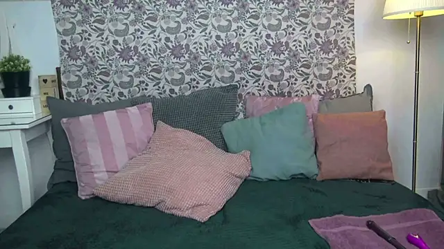 JillianBlack online show from 01.31.25