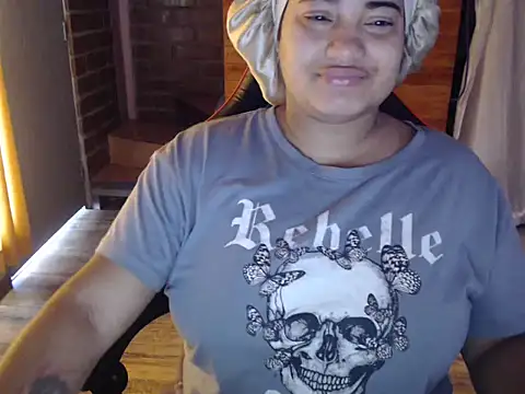 Hilarybunnyy online show from 03.23.26