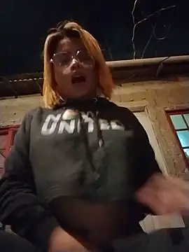 isexynara online show from 05.14.26