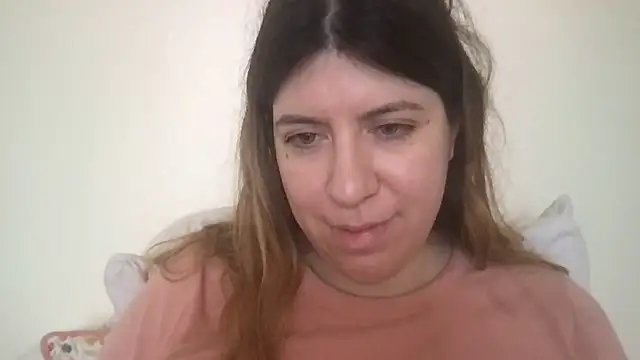 Snapshot of HYPHYtype chatting on 01.26.25 HYPHYtype online show from 01.26.25