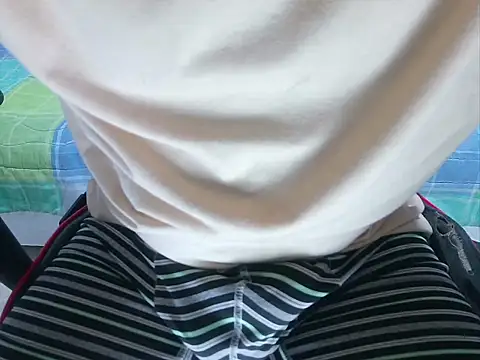 TeddyGominola  online show from 02.08.25