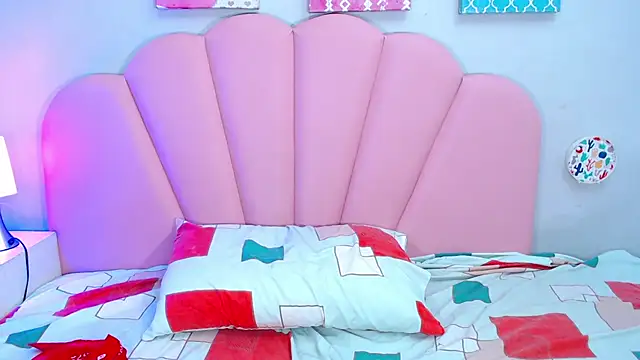 TehaniBrown online show from 12.11.24