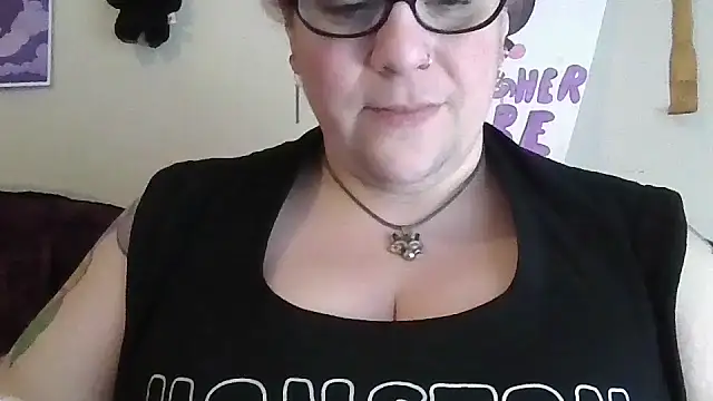 GothyBaby online show from 04.26.26