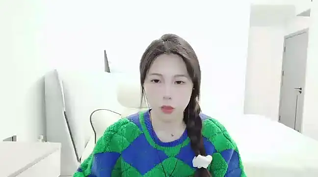 Sunset glow online show from 01.10.25