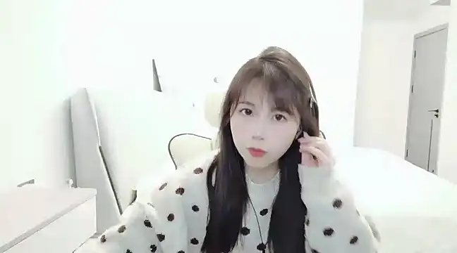 Sunset glow online show from 02.13.25