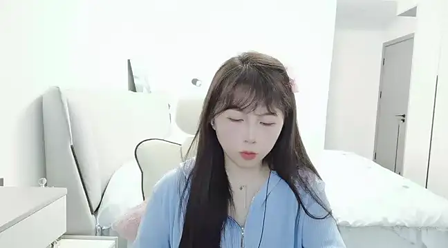 Sunset glow online show from 03.02.25