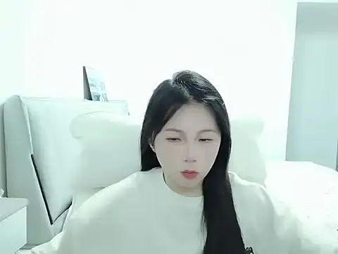 Sunset glow online show from 04.25.26