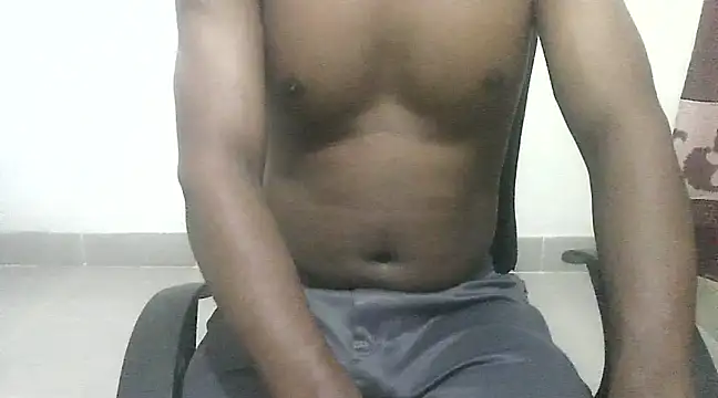 Snapshot of Johanplay chatting on 02.05.25 Johanplay online show from 02.05.25