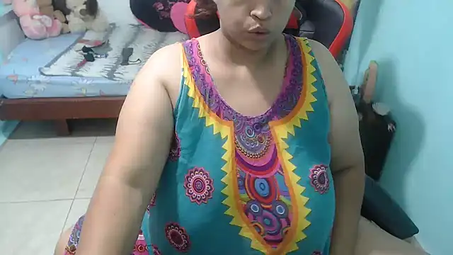 Snapshot of NatalySexxxMilk chatting on 01.23.25 NatalySexxxMilk online show from 01.23.25