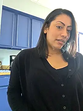 Snapshot of Nikkierosee chatting on 03.01.26 Nikkierosee online show from 03.01.26