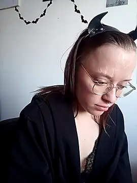 Snapshot of Aelita_bb chatting on 02.20.25 Aelita bb online show from 02.20.25