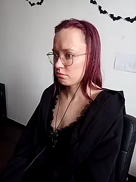 Snapshot of Aelita_bb chatting on 02.22.25 Aelita bb online show from 02.22.25