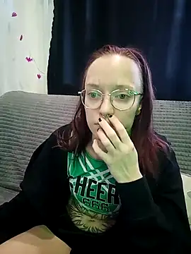 Snapshot of Aelita_bb chatting on 03.04.25 Aelita bb online show from 03.04.25